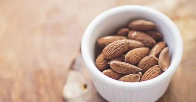 Super Food Spotlight: Almonds